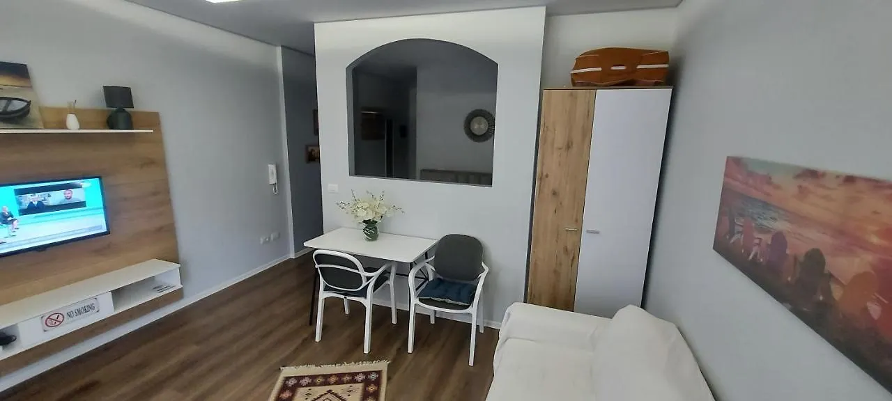 City Beachfront Apartments Vlore